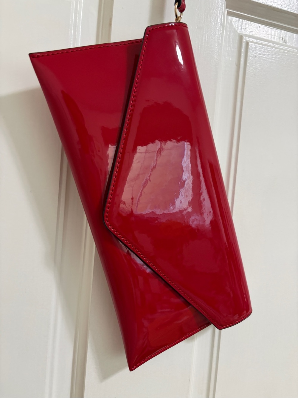 Aldo Red Patent Envelope Wristlet Crossbody Clutch - Like New - Picture 3 of 5